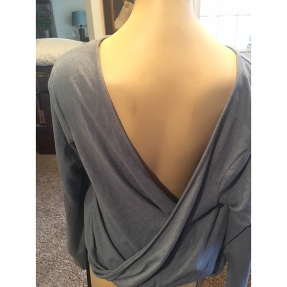 Angel by VS Plunge & Twist Front/or Back Knit - Picture 3 of 4